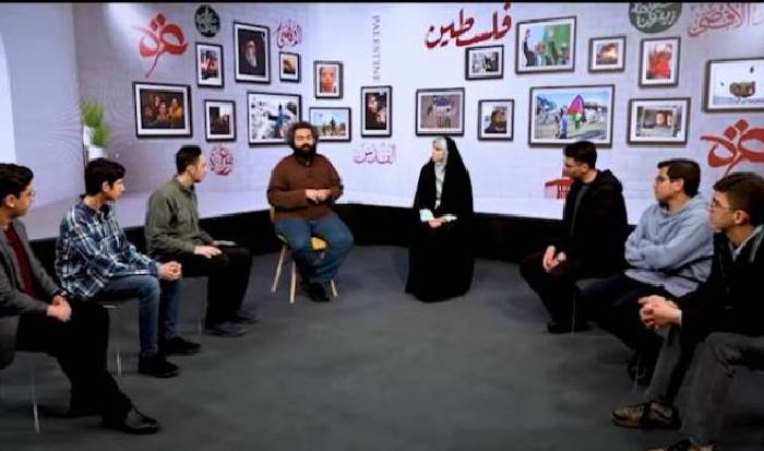 شکوفه های زیتون پخش شده است