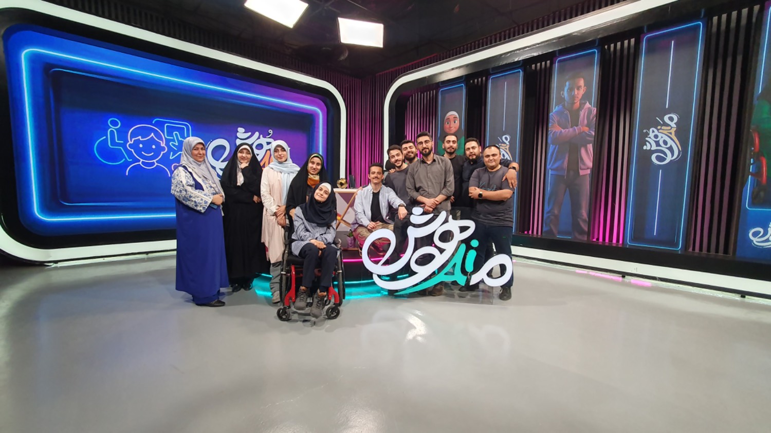 تلاش کرده‌ایم ابزار‌های هوش مصنوعی را ناظر به کاربرد‌های روزمره به نوجوانان آموزش دهیم